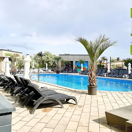 Crystal 26 - Pool شقة *